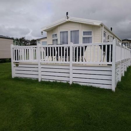 Bude Caravan Caromax - Families And Couples Only Exteriér fotografie