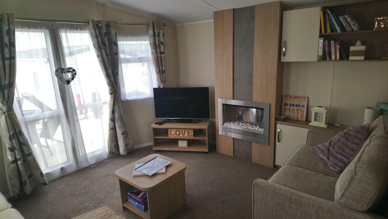 Bude Caravan Caromax - Families And Couples Only Exteriér fotografie