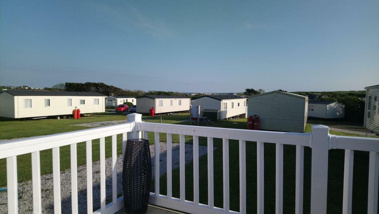 Bude Caravan Caromax - Families And Couples Only Exteriér fotografie