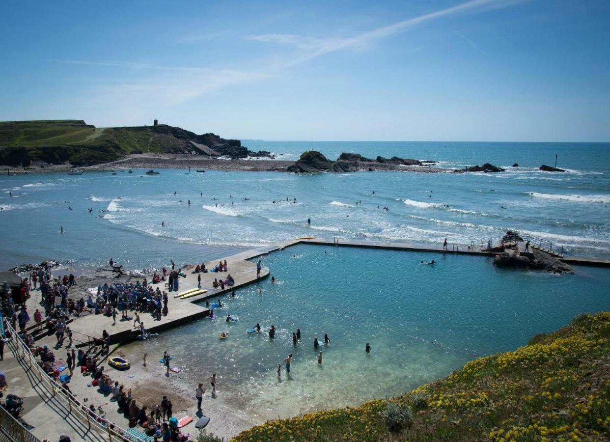 Bude Caravan Caromax - Families And Couples Only Exteriér fotografie